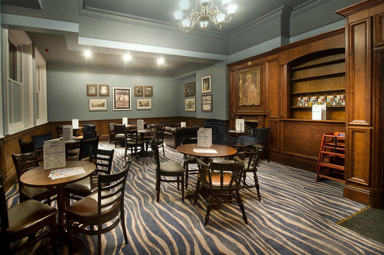 The Yarborough Hotel Wetherspoon Grimsby Kültér fotó